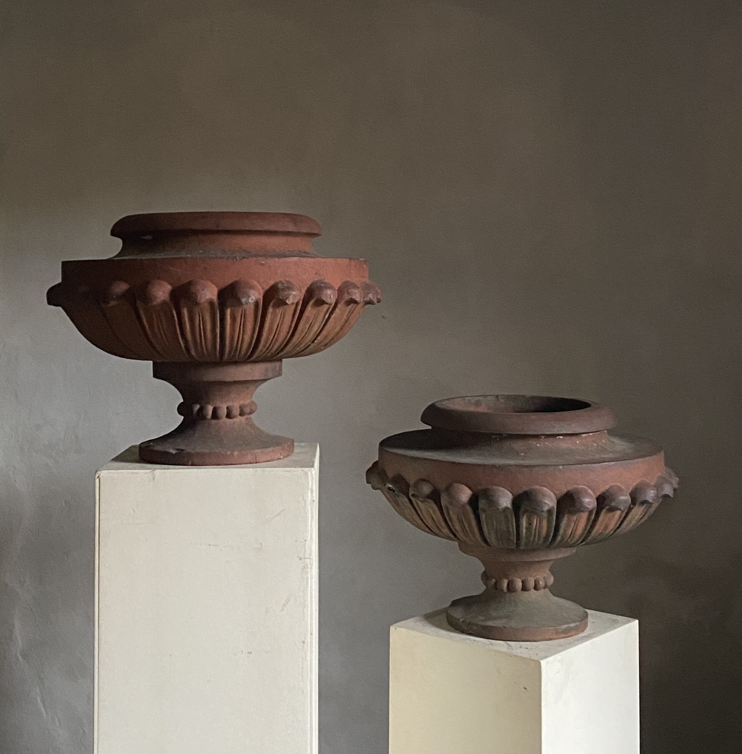 Terracotta Tazza Urns