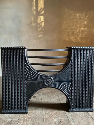 Cast iron hour glass hob grate