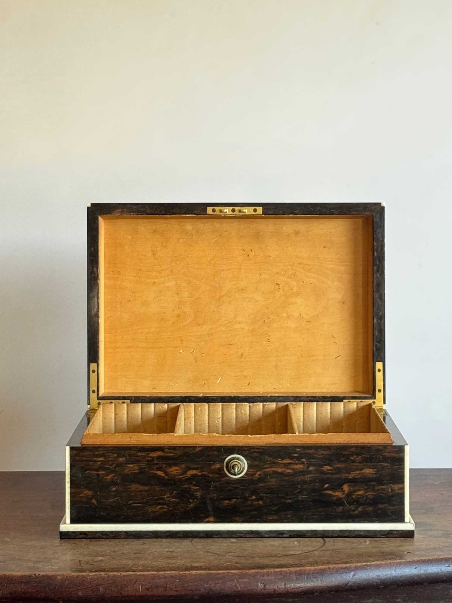 Coromandel Box