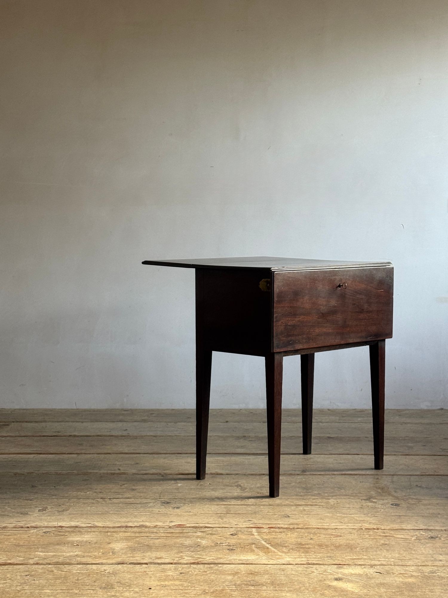 Georgian Mahogany Deception Table - Image 4